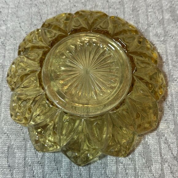 Vintage Federal Glass Amber Starburst Petal Sunflower  Dish  6" - Picture 2 of 4